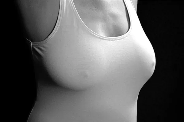 Пластическая операция груди по изменению формы ареолы