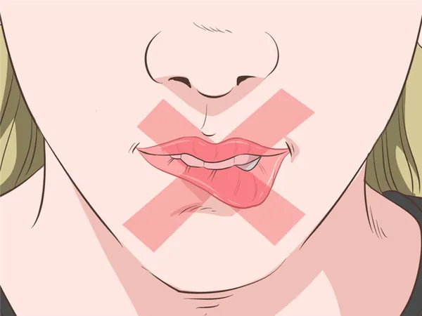 Как перестать грызть губы