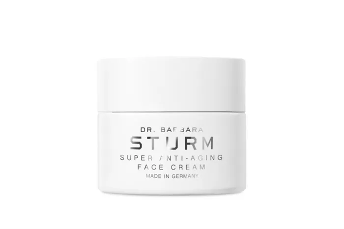 Антивозрастной крем для лица интенсивного действия Super anti-aging face cream, Dr. Barbara Sturm, 34 880 руб. (Золотое Яблоко)